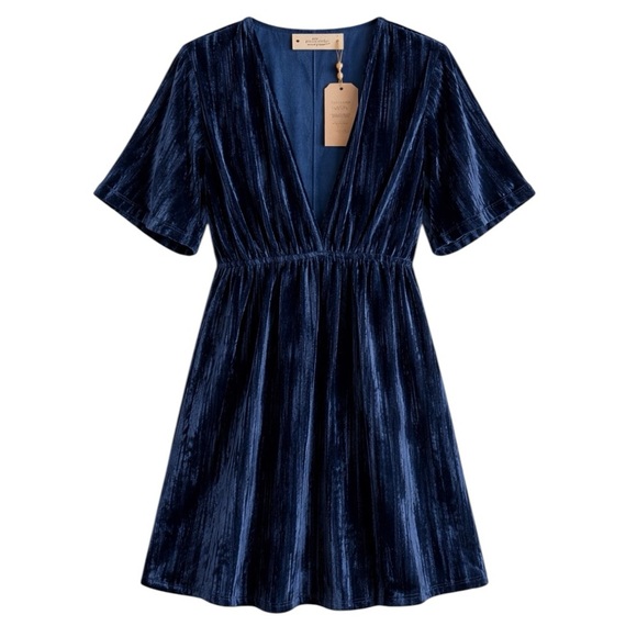 Natural Life - NWT Velvet Burnout Deep V Short Sleeve Dress Sz L/XL - Picture 2 of 8